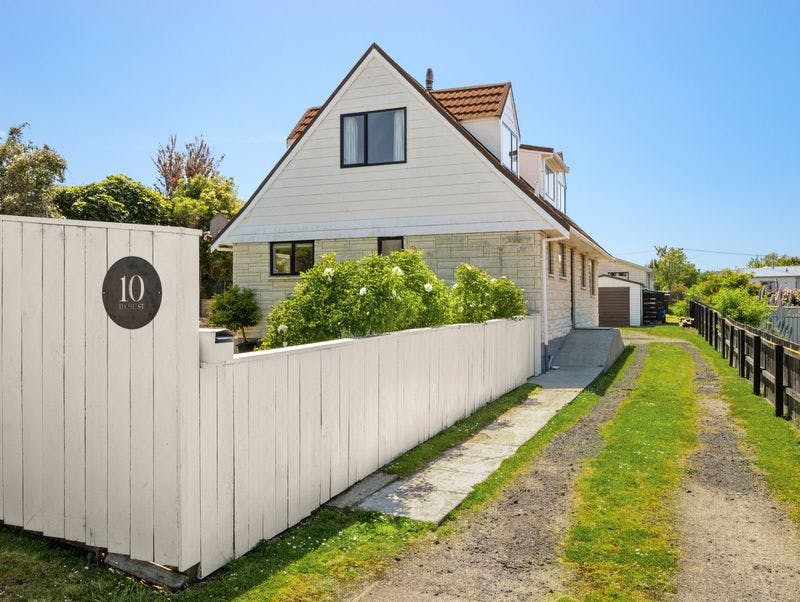 10 Dame Street, Waikouaiti, Dunedin City