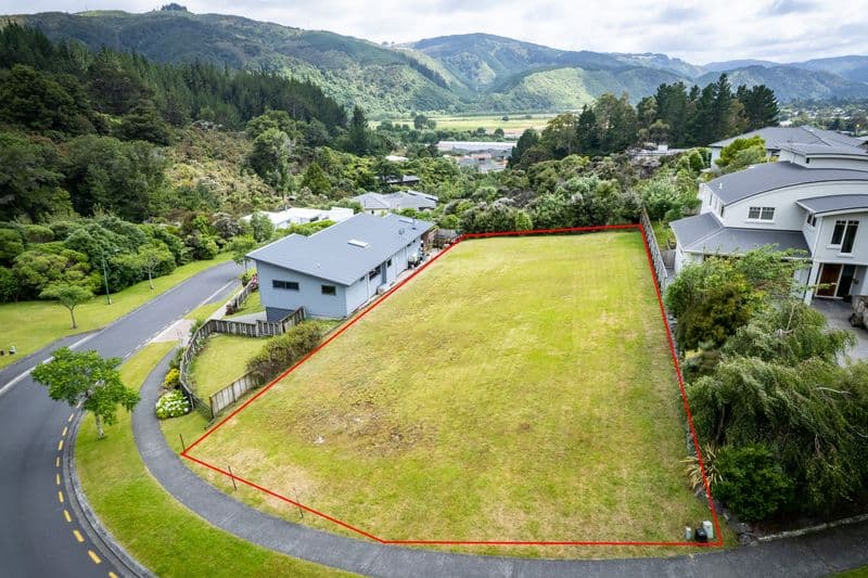 17 Sylvan Way, Silverstream, Upper Hutt City, Wellington | Tall Poppy 