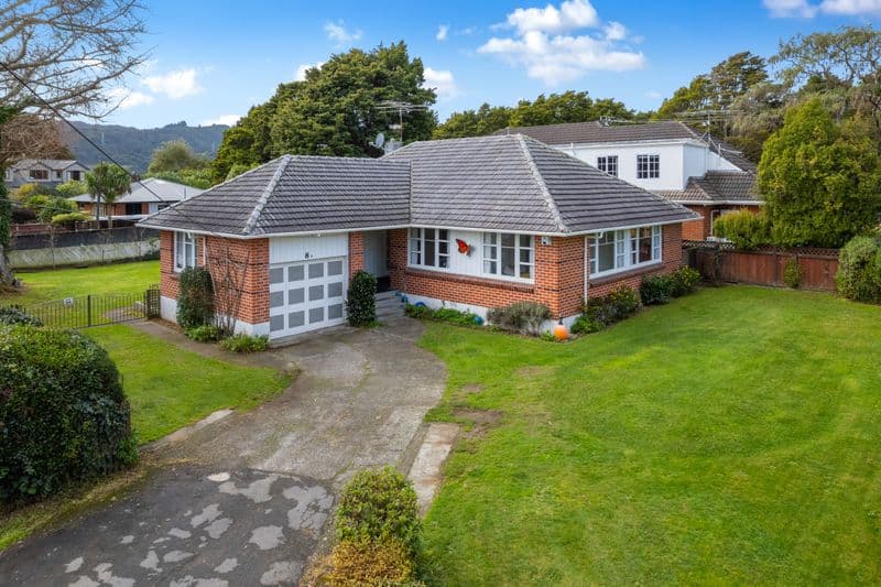 8A Wood Street, Wallaceville, Upper Hutt City