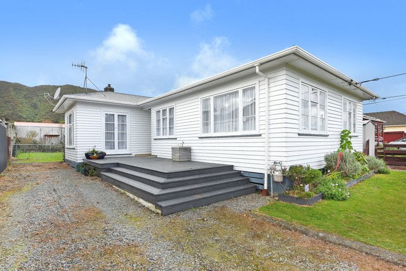 120 Wise Street, Wainuiomata , Lower Hutt City