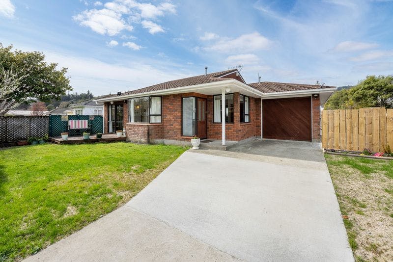 Flat 1/147 Stokes Valley Road, Stokes Valley, Lower Hutt City