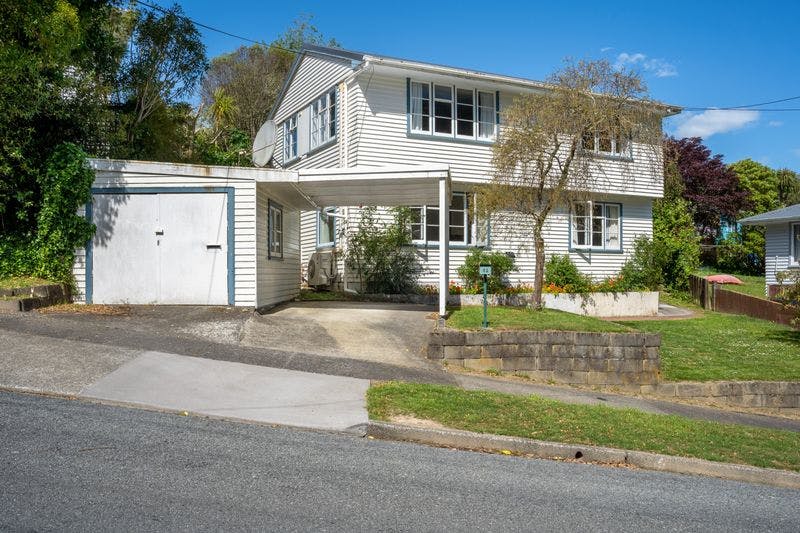 52 Bird Grove, Stokes Valley, Lower Hutt City