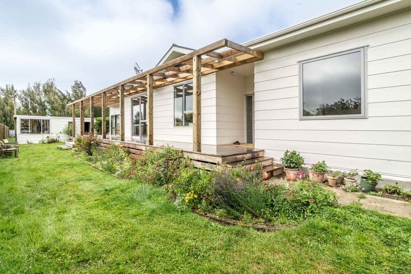 11 Bath Road, Riverton, Southland