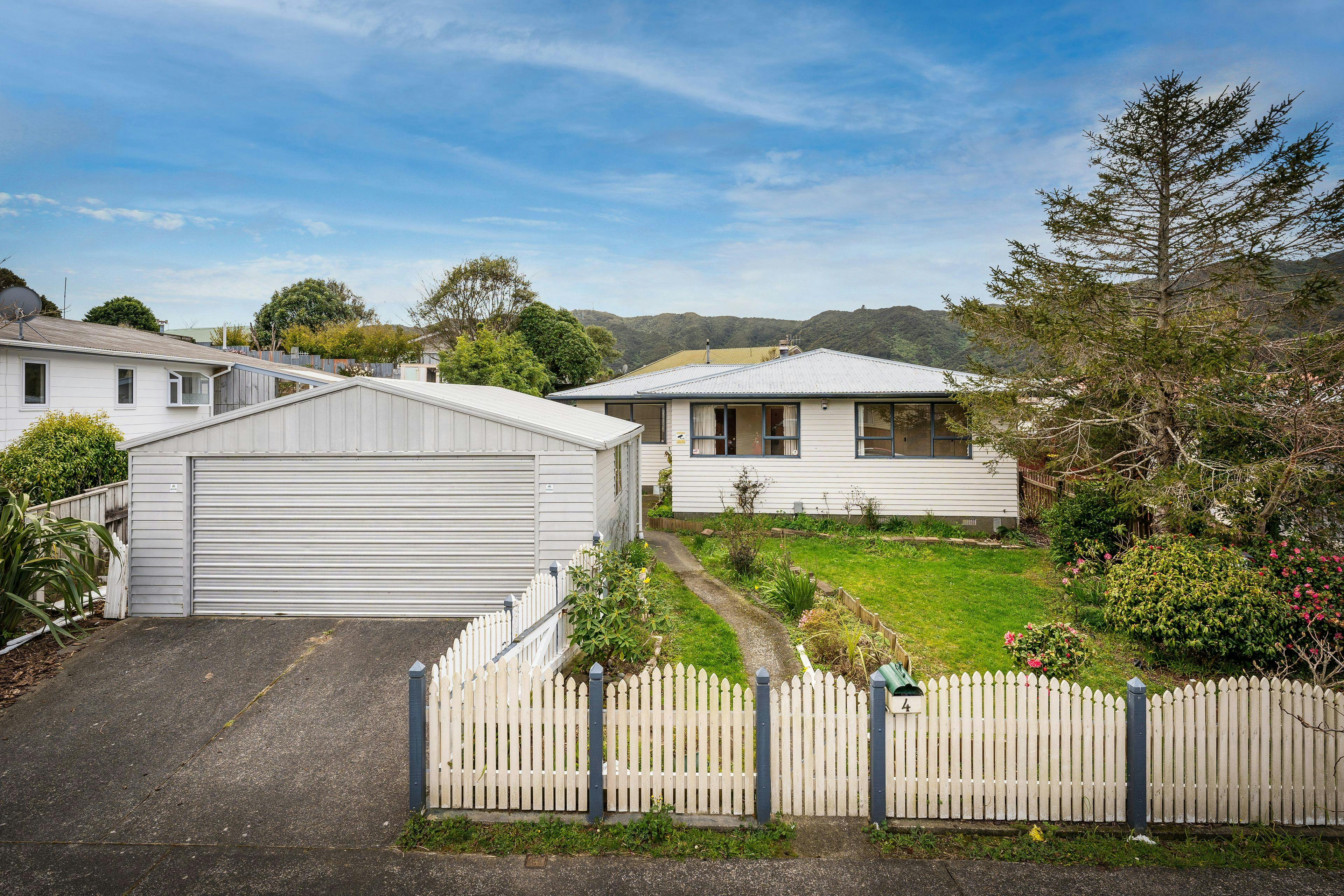 4 Newburn Grove, Wainuiomata, Lower Hutt City, Wellington | Tall Poppy 