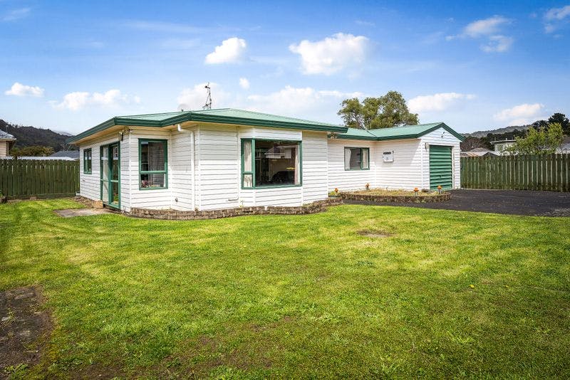 B/3 Dover Road, Wainuiomata, Lower Hutt City