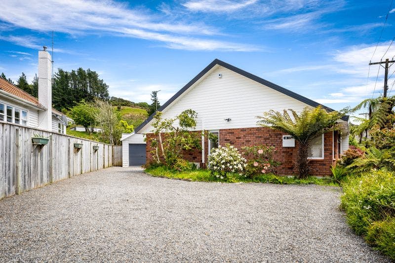 2/21 Sharpe Crescent, Wainuiomata, Lower Hutt City