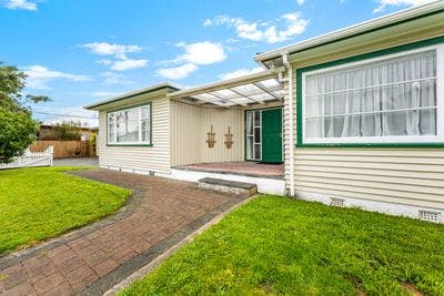 33 Peel Place, Wainuiomata, Lower Hutt City, Wellington | Tall Poppy 