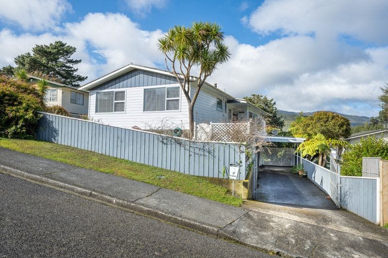 4 Lincoln Grove, Wainuiomata, Lower Hutt City