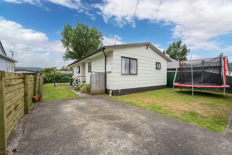 19 Hill Grove, Naenae, Lower Hutt City