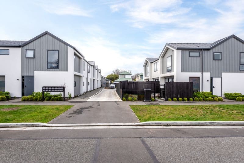 13/10 Browning Street, Sydenham, Christchurch City, Canterbury | Tall Poppy 