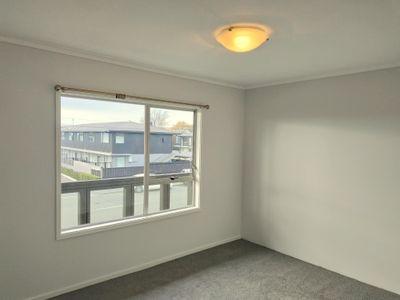 2/33 Springfield Road, Saint Albans, Christchurch City, Canterbury | Tall Poppy 