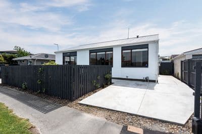 1/54 Arran Crescent, Woolston, Christchurch City, Canterbury | Tall Poppy 