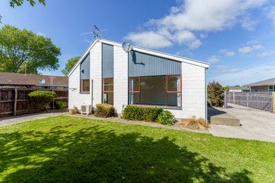 2/54 Arran Crescent, Woolston, Christchurch City, Canterbury | Tall Poppy 