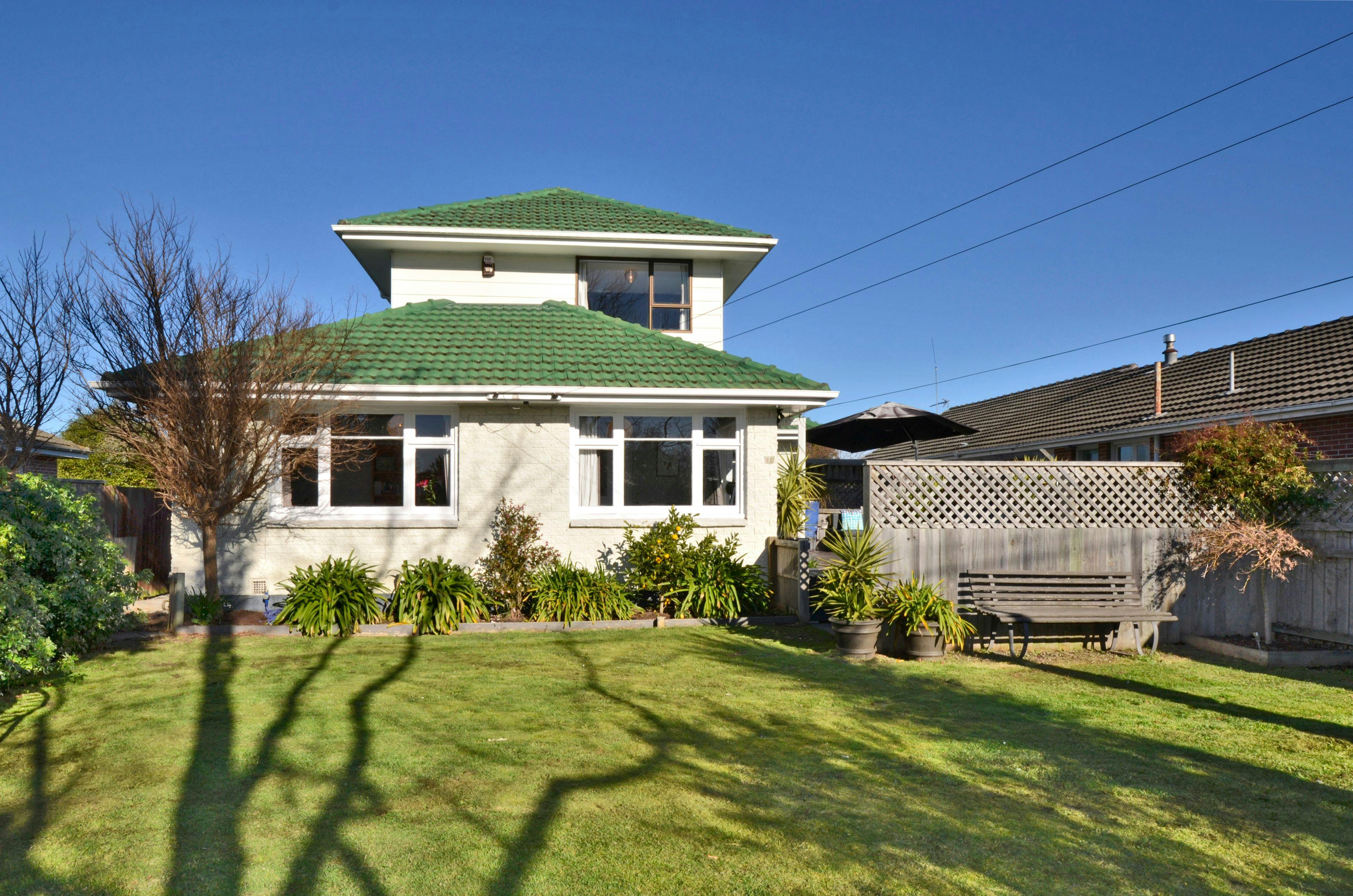 72 Dunedin Street, Redwood, Christchurch City, Canterbury | Tall Poppy 