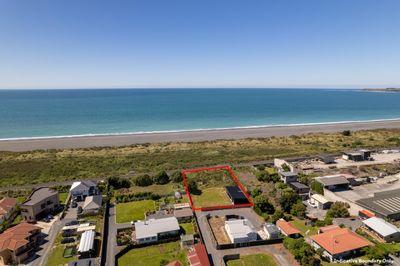 232B Beach Rd, Kaikoura, Kaikoura, Canterbury | Tall Poppy 