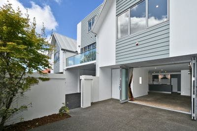 2/188 Chester Street East, Christchurch Central, Christchurch City, Canterbury | Tall Poppy 