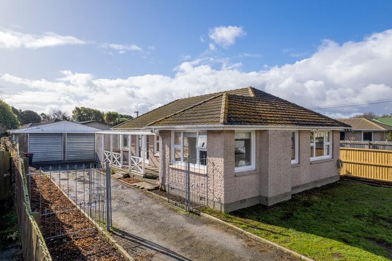 44 Bevington Street, Avonhead, Christchurch City, Canterbury | Tall Poppy 