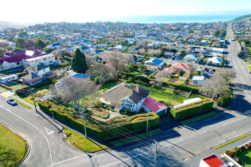 45 Towey Street, South Hill, Oamaru, Otago | Tall Poppy 