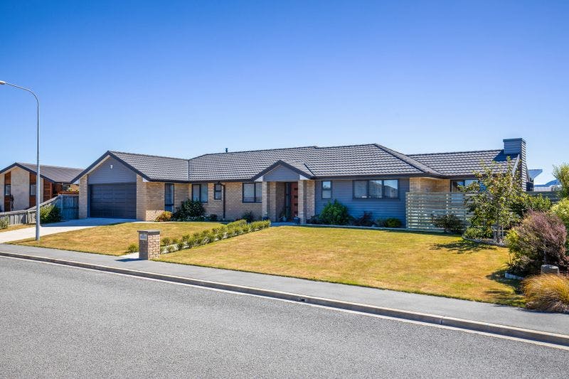 3 Rosewood Drive, Amberley, Hurunui