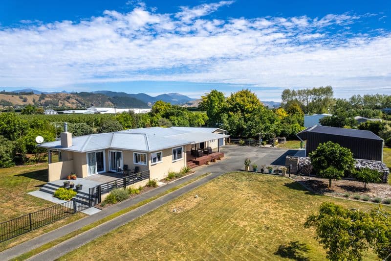 3 Edens Road, Hope, Tasman