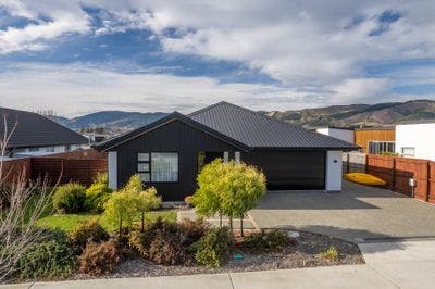 24 Borck Avenue, Appleby, Tasman, Nelson | Tall Poppy 