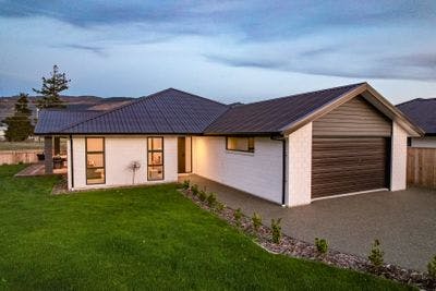 55 Oakdale Grove, Richmond , Tasman, Nelson | Tall Poppy 