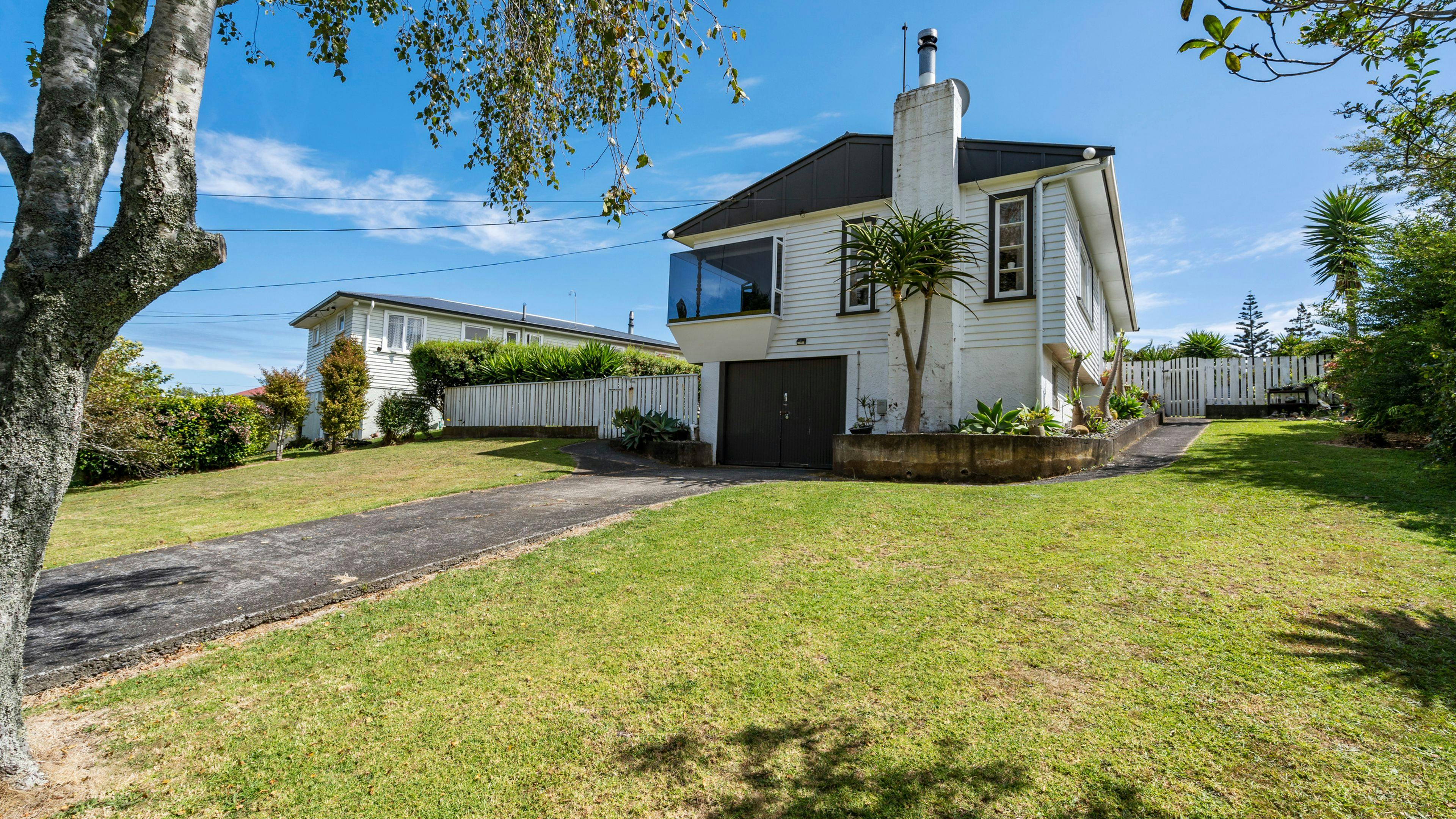 1 London Terrace, Welbourn, New Plymouth, Taranaki | Tall Poppy 