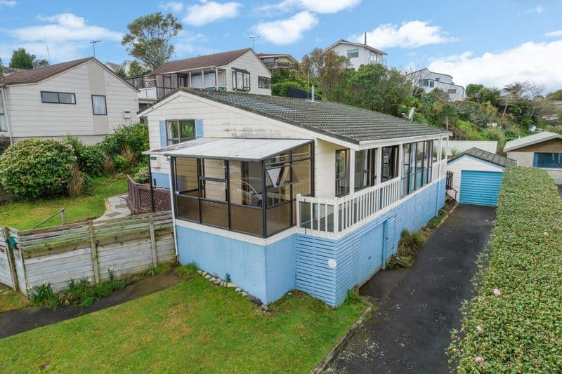 94 Heta Road, Highlands Park, New Plymouth