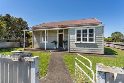 85 Brooklands Road, Brooklands, New Plymouth, Taranaki | Tall Poppy 