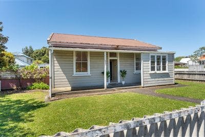 85 Brooklands Road, Brooklands, New Plymouth, Taranaki | Tall Poppy 