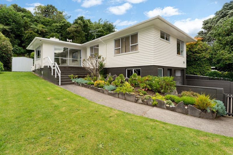 21 Ambury Place, Merrilands, New Plymouth