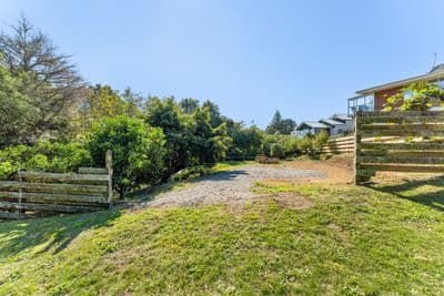 29 Motukari Place, Onaero, New Plymouth, Taranaki | Tall Poppy 