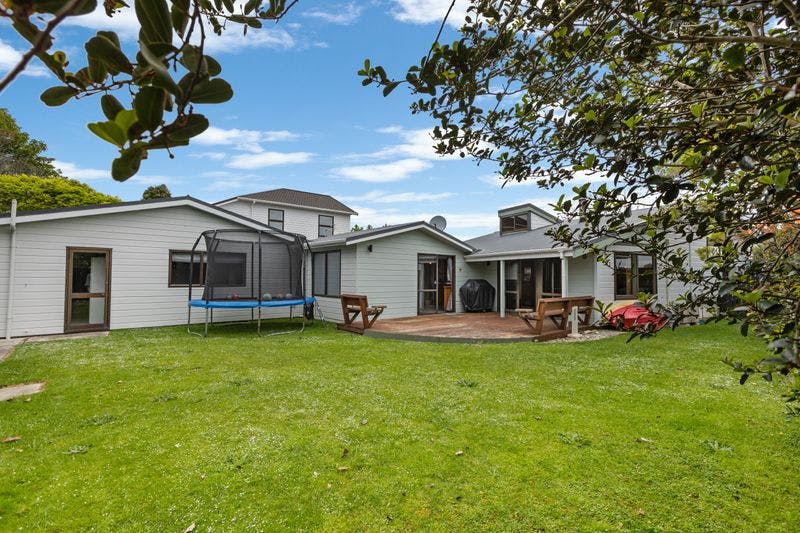 47 Branch Road, Highlands Park, New Plymouth