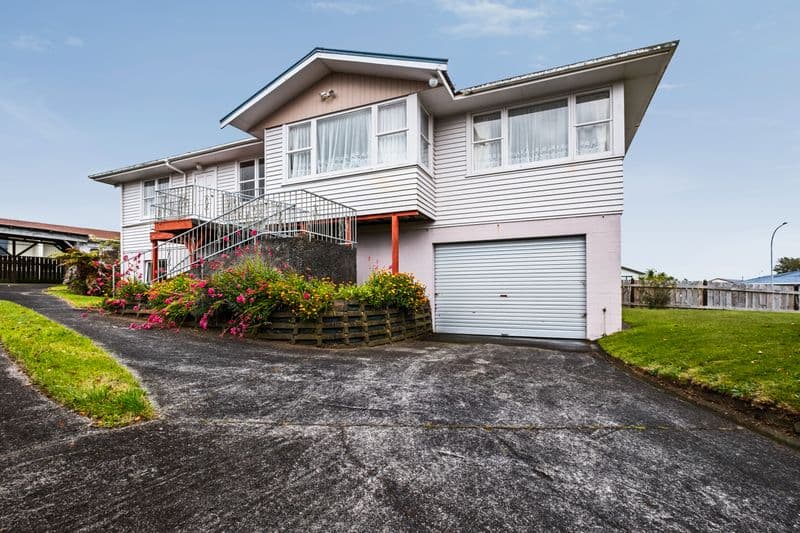 18 Leon Place, Waitara, New Plymouth