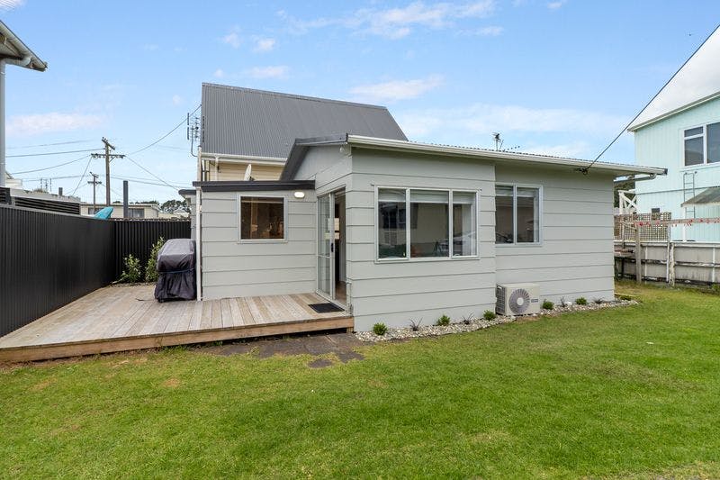 30 Third Avenue, Urenui, New Plymouth