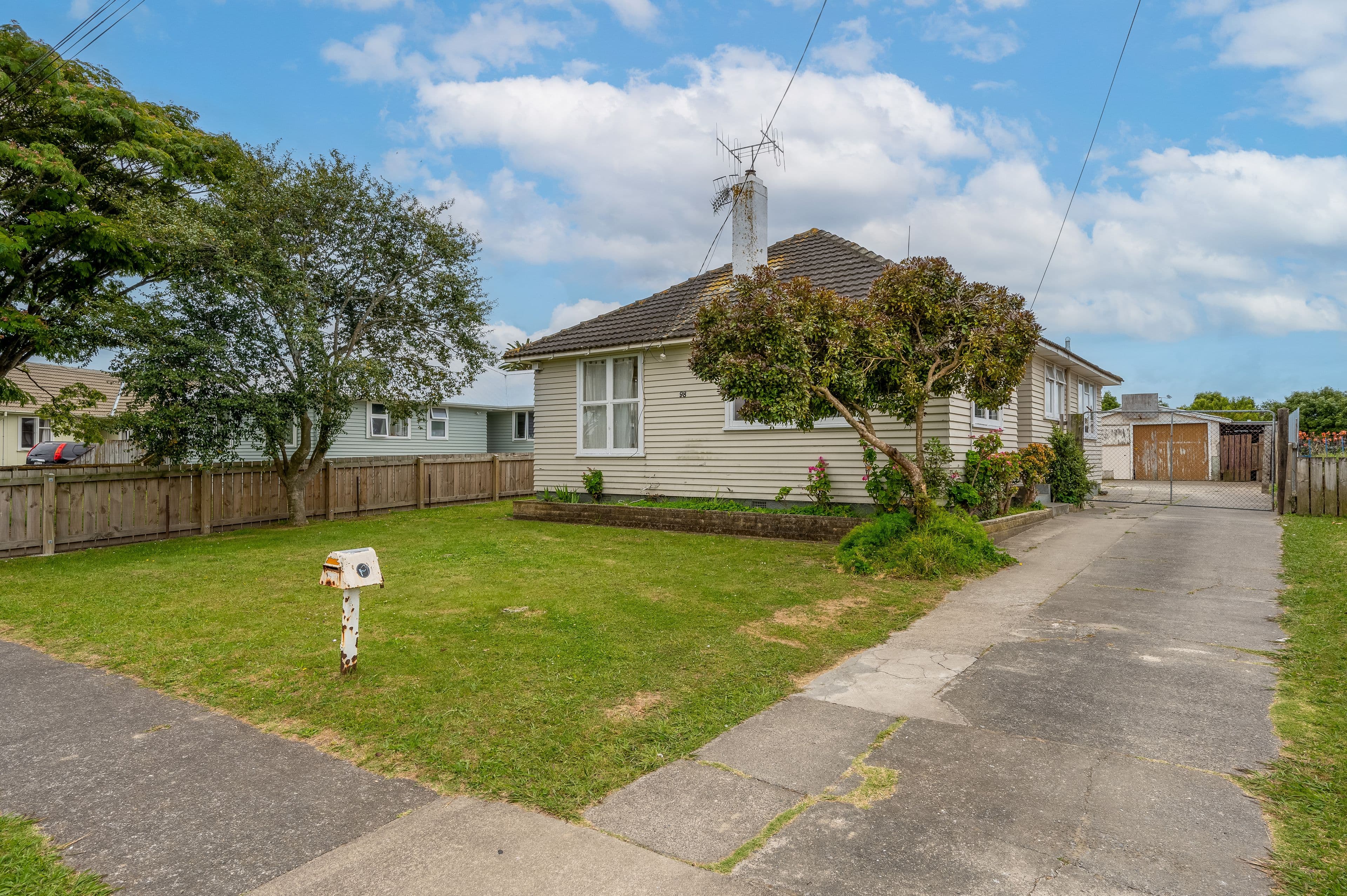 98 Geddis Avenue, Maraenui, Napier City, Hawkes Bay | Tall Poppy 