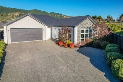 21 Paton Road, Richmond , Tasman, Nelson | Tall Poppy 