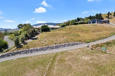 17 Resolution Place, Richmond , Tasman, Nelson | Tall Poppy 