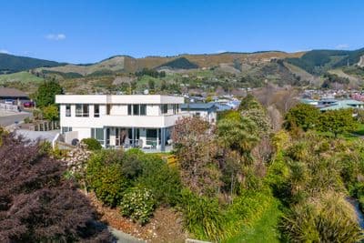 5 Dartmoor Place, Richmond , Tasman, Nelson | Tall Poppy 