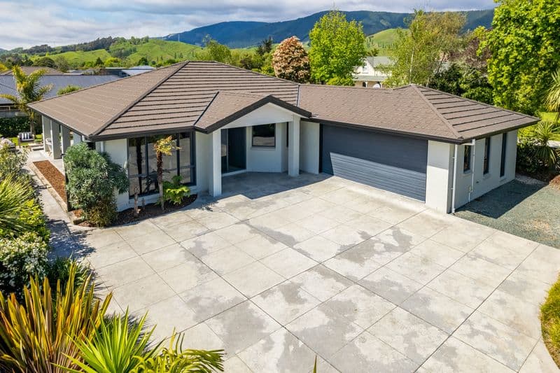 87 Champion Road, Richmond , Tasman