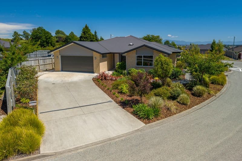 27 Travers Avenue, Richmond , Tasman, Nelson | Tall Poppy 