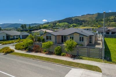 27 Travers Avenue, Richmond , Tasman, Nelson | Tall Poppy 