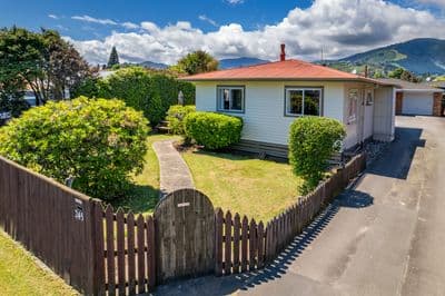 1/245 Nayland Road, Stoke, Nelson, Nelson | Tall Poppy 