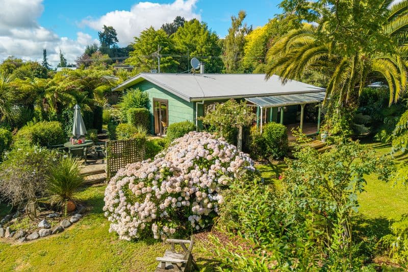 12 Mickell Road, Riwaka, Tasman