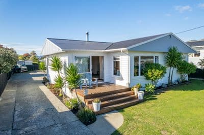 1 Haycock Place, Richmond , Tasman, Nelson | Tall Poppy 