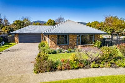 20 Hoult Crescent, Stoke, Nelson, Nelson | Tall Poppy 