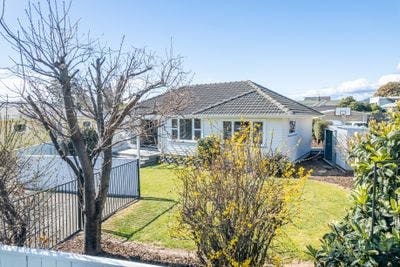 21 Hunt Street, Richmond , Tasman, Nelson | Tall Poppy 