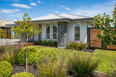 15 Fairmile Road, Richmond , Tasman, Nelson | Tall Poppy 