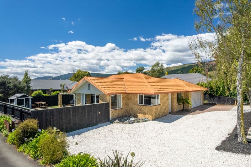 53 Bateup Road, Richmond , Tasman