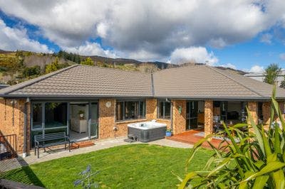 32 Park Drive, Richmond , Tasman, Nelson | Tall Poppy 